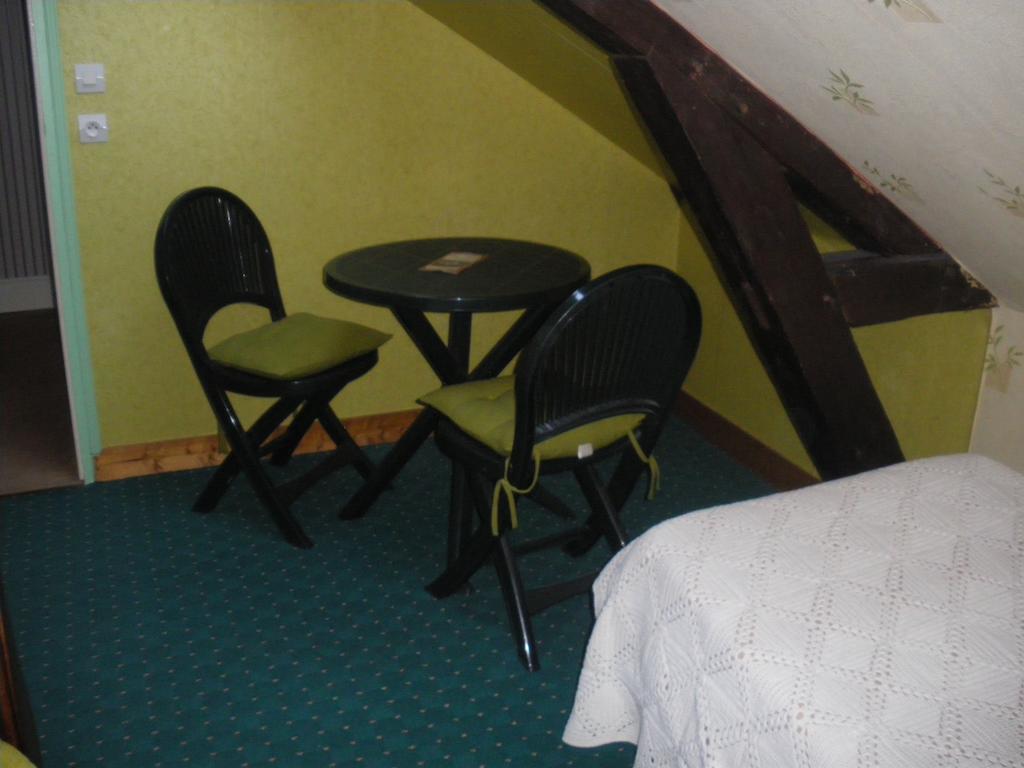 Bed and Breakfast Les Coquillettes Équemauville Habitación foto