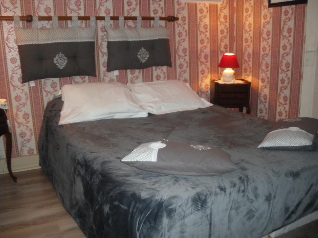 Bed and Breakfast Les Coquillettes Équemauville Exterior foto